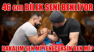46 Cm Bi̇lek. Bakalim Sen Mi̇ Yeneceksi̇n Ben Mi̇ ? Bi̇lek Güreşi̇ Meydan Okuma