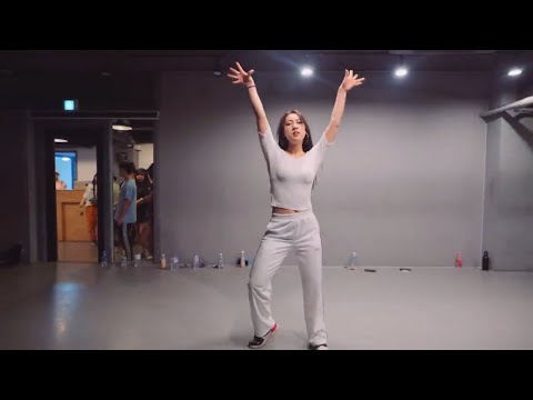 Natural Solo -  Dance Cover ||   and 1MILLION Dance Studio