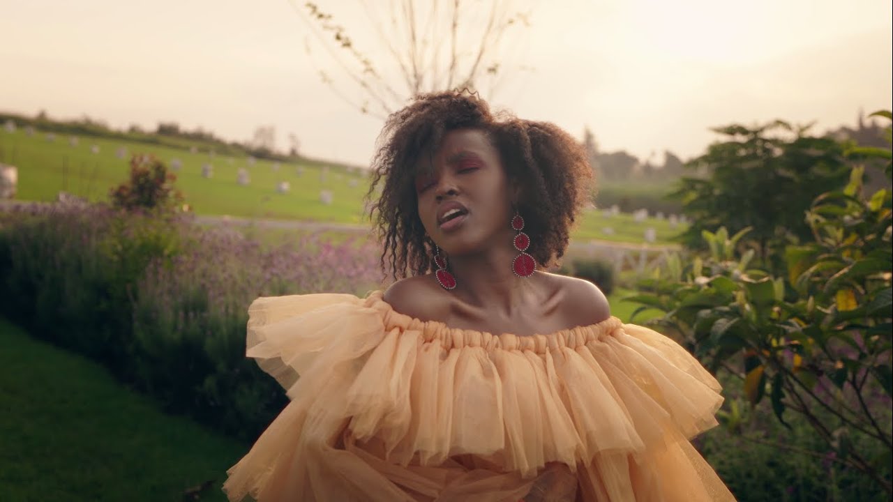 Tina Ardor - MŪNDŪMŪKA (Official Music Video) feat. Gumz & Kgzoo