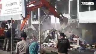 Download lagu Eksekusi Pasar Geudong || Pasar Sayur dan Pasar Ikan di Keude Geudong Dibongkar