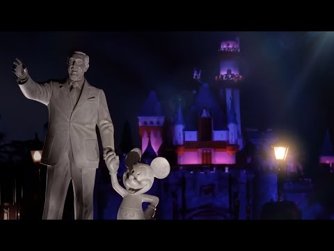 °o° Happy Birthday, Disneyland!
