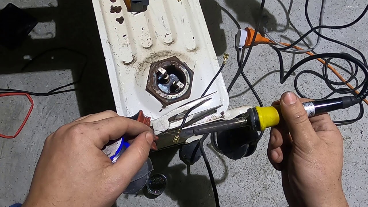 Wymiana instalacji elektrycznej. Naprawa grzejnika olejowego. Vlog - YouTube