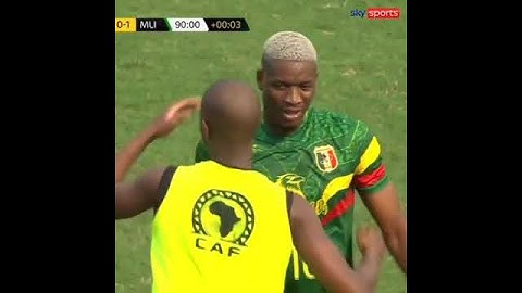 viral wasit kontroversial African Cup #PialaAfrika #Wasit #Afrika