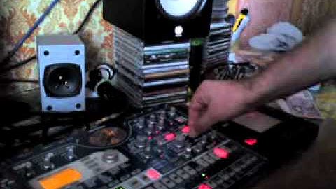 Korg EMX1 + KP3 Live BreakBeat