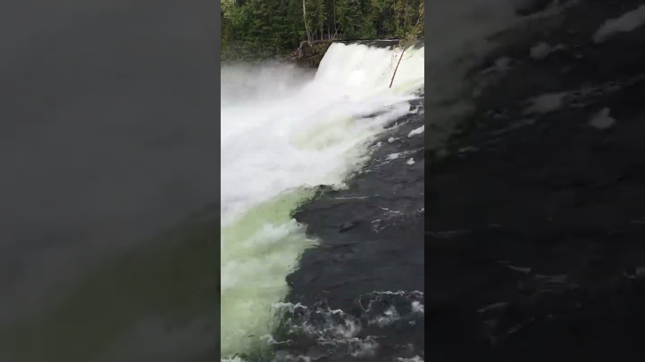 Dawson Falls in Wells Gray Provincial Park, British Columbia, Canada 