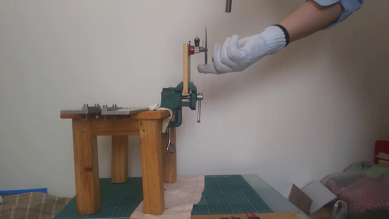 アメリカ製 模型エンジン「COXエンジン020」（運転試験02）Made in