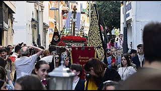 La salida procesional de la Cruz de Mayo del centro, un éxito