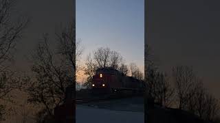 D9 leader gives awesome horn taps with SD75I trailing 2nd through Polk, WI