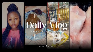 #vlogtober EP 4: Spend a day with me| Sunday lunch | Park walks | South African Youtuber