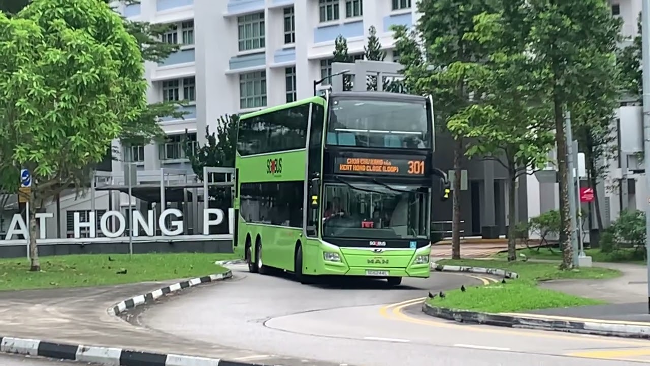 [SMRT Buses] Man A95 Euro 6 [SG6244L] on service 301 looping at Choa Chu Kang Ave 5