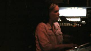 Beth Hart - Love Is The Hardest @ Jimmi&#39;s 6-19-10