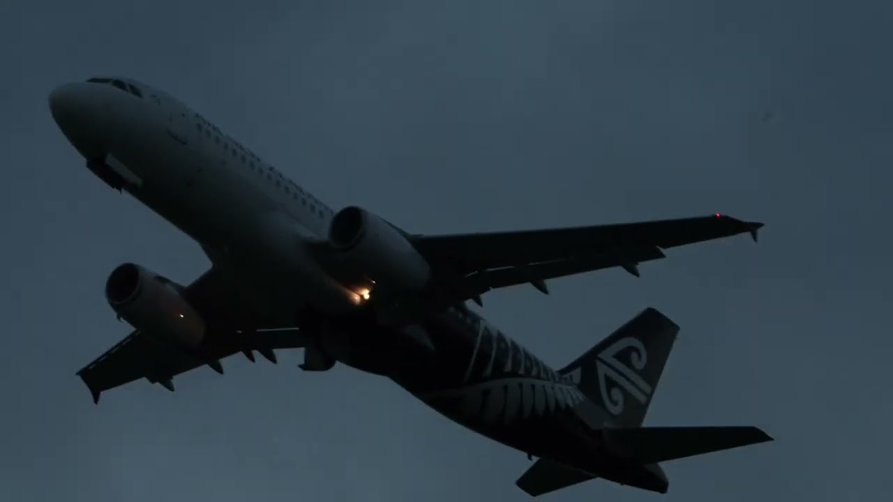 #planespotting@auckland#airport New Zealand early morning runway 05 takeoff#landing
