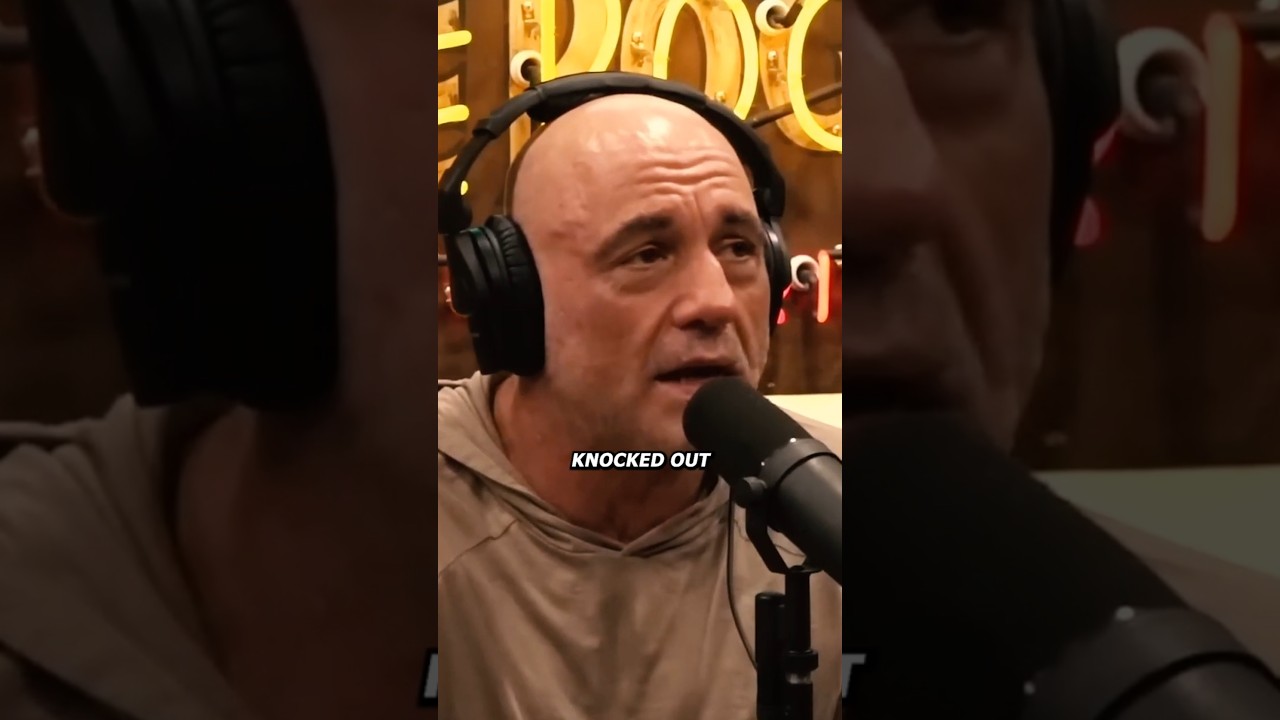 Joe Rogan PREDICTS Topuria VS Oliveira