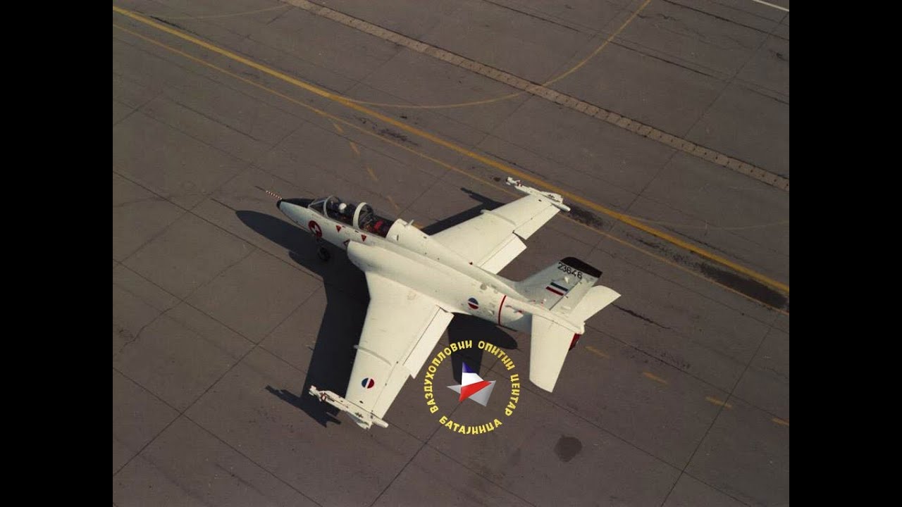 Vazduhoplovni opitni centar Batajnica (2003) - Film