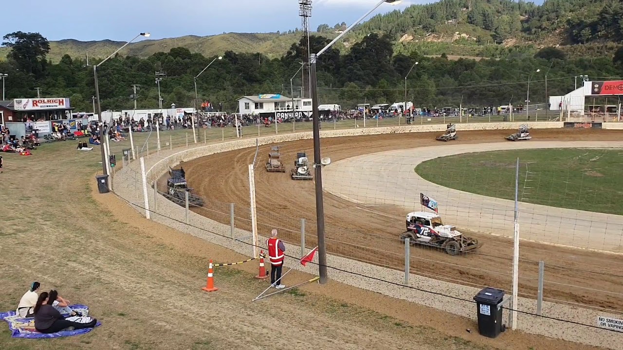 Wellington Stockcars Race 1 22/02/20 YouTube