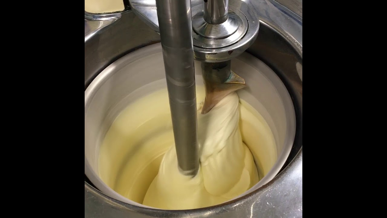 Produzione gelato tramite mantecatori verticali