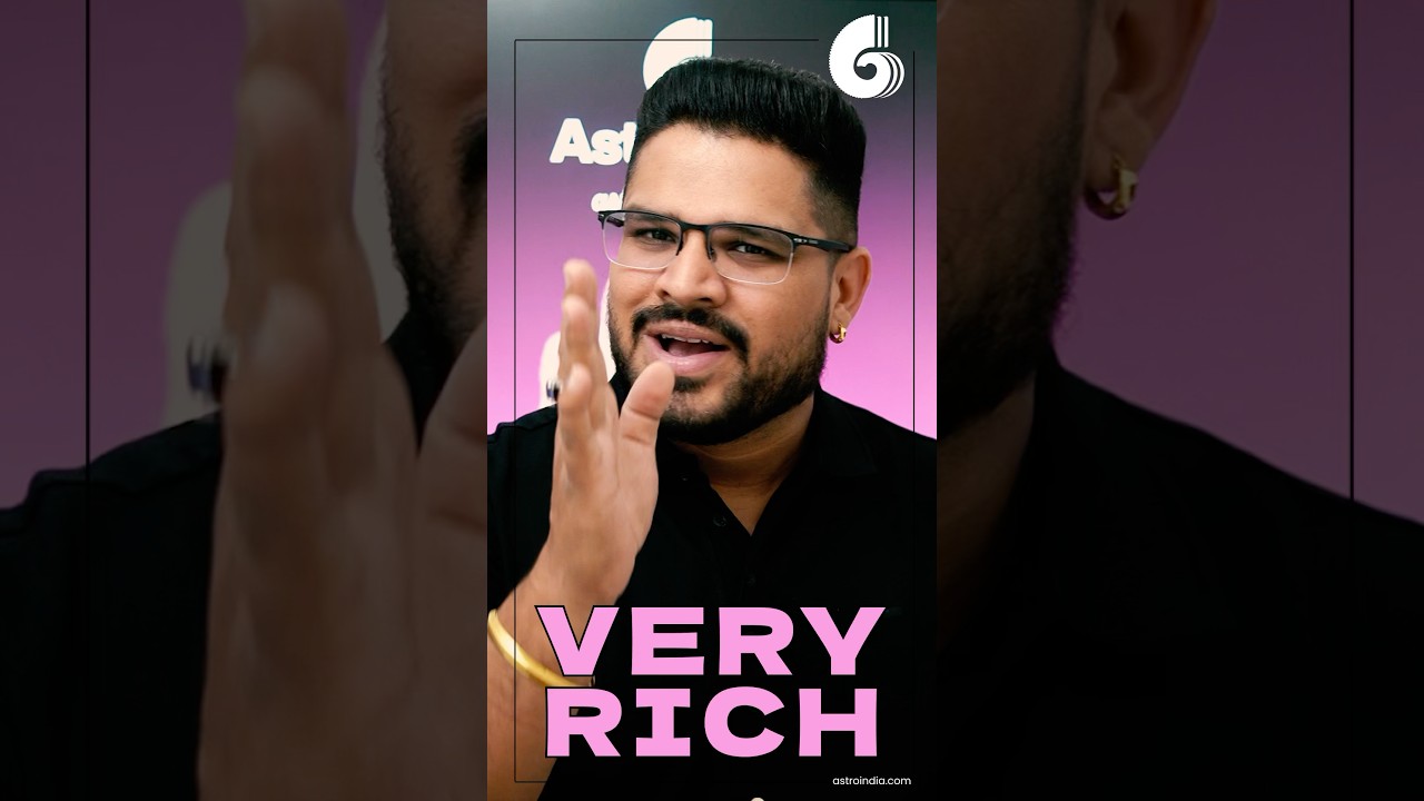 Very Rich Sign in Hand: Fish Sign Between Heart and Head Line - Palmistry