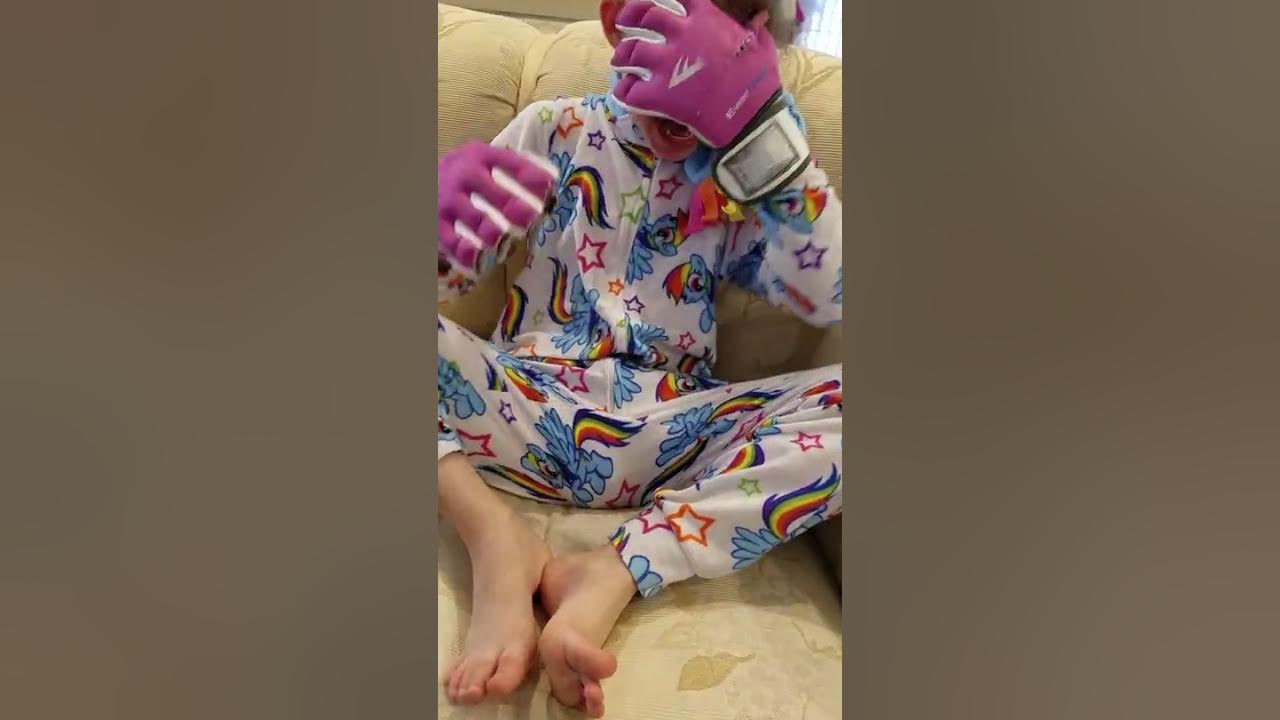 Severe autism, non verbal Self destruction SIB (Selfinjurious