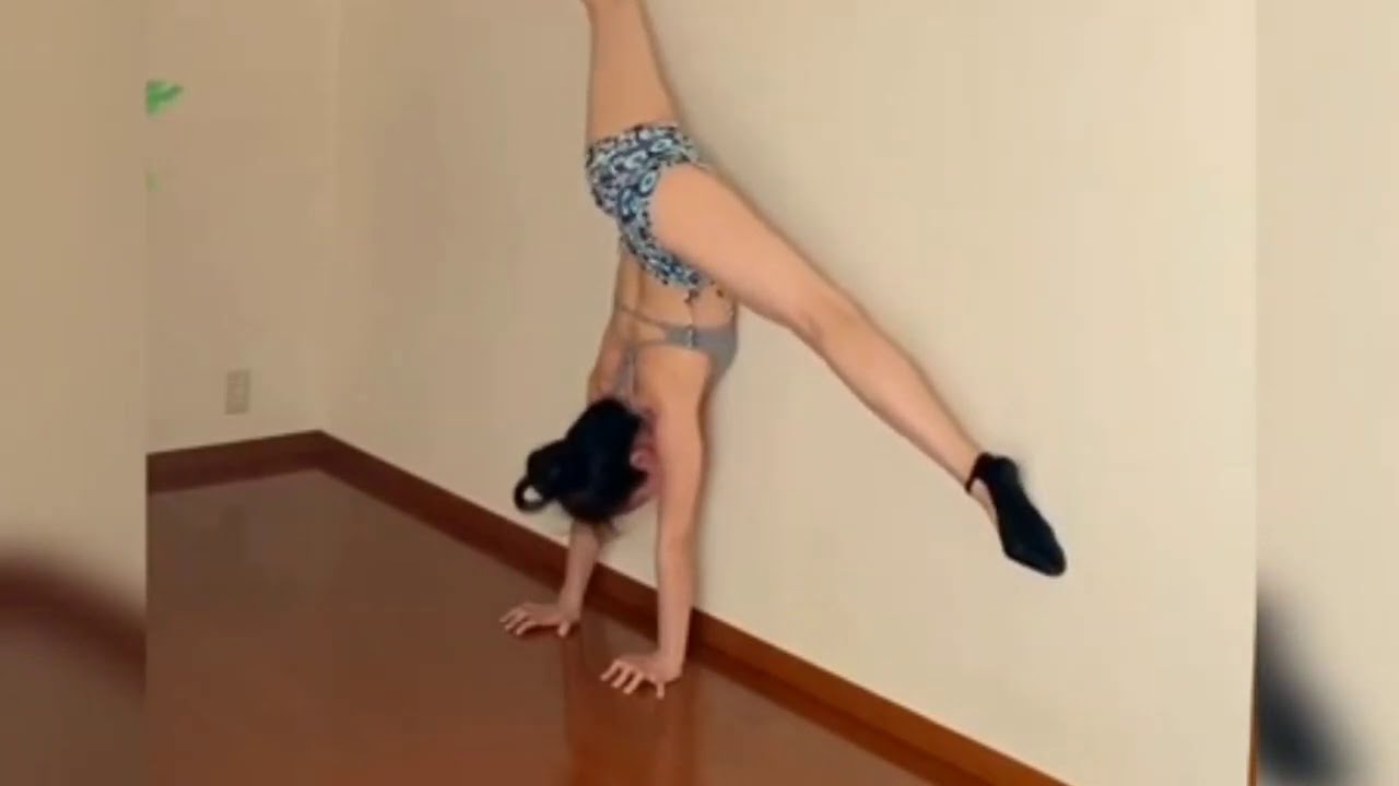 Sexy yoga best ever.. YouTube