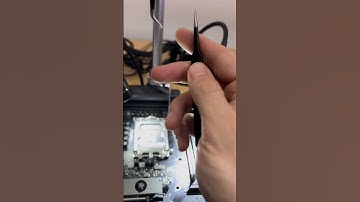 Moederbordpinnen repareren #laptopreparatie #techreparatie #pcrereparatie #computerreparatie #pct...