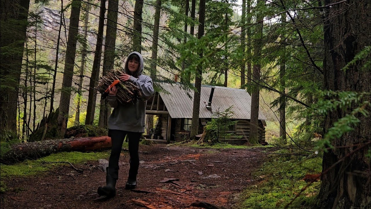 rainy day at an abandoned cabin + i try to bake bread