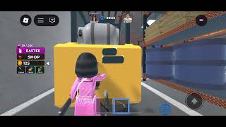 playing duels with random ppl. lol died half of the time 😂🤦🏽‍♀️