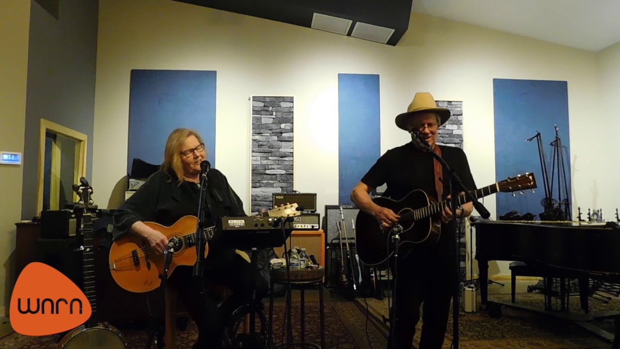 Robin and Linda Williams - Life Has Its Little Ups and Downs