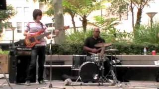 Englishman In New York - Howie Morgan Project