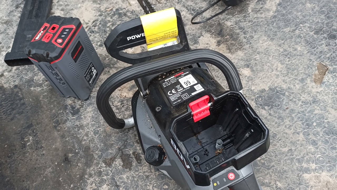 УВАГА !!! Всем нужна така пила Powerworks 80v   Акумулятор 2Ah