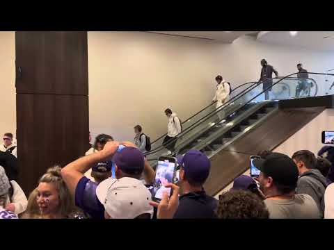 UDub championship game hotel walk