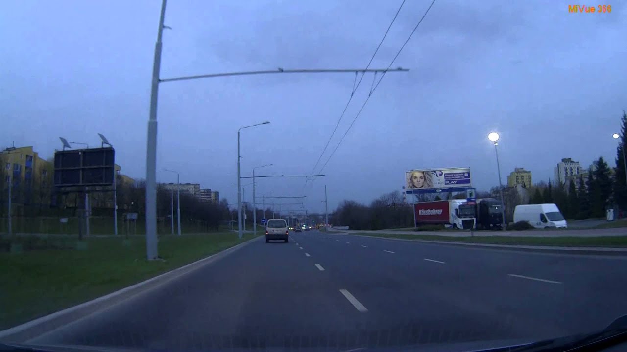 Lublin - zielona fala na ulicy Jana Pawła II i Nadbystrzyckiej