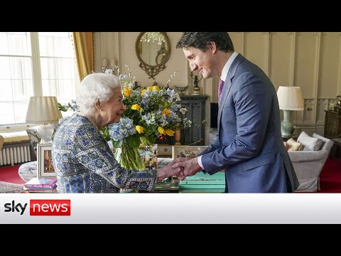 Queen holds first in-person engagement since catching COVID