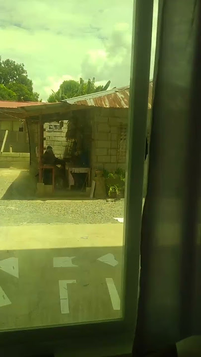 Bigo live lagi Pamer uting goyang sambil tiduran uhh montok