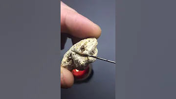 Pure White Ambergris Needle Test 