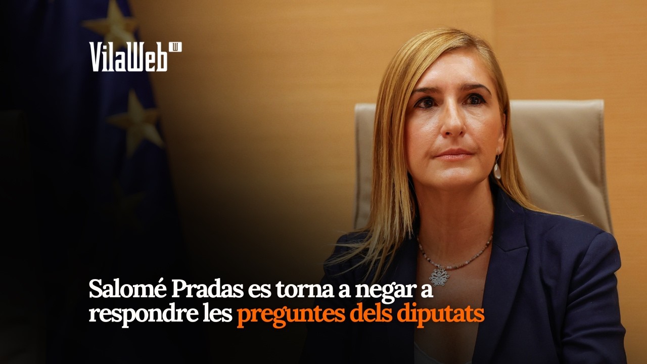 Salomé Pradas es torna a negar a respondre les preguntes dels diputats