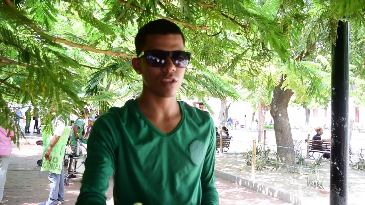 Ender vendedor ambulante venezolano en Santa Marta YouTube