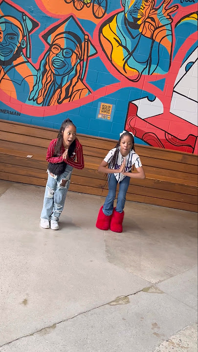 New DC: She said konnichiwa #tiktok #dance #trend