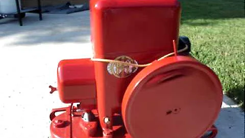 IHC International 1-1/2 hp stationary engine