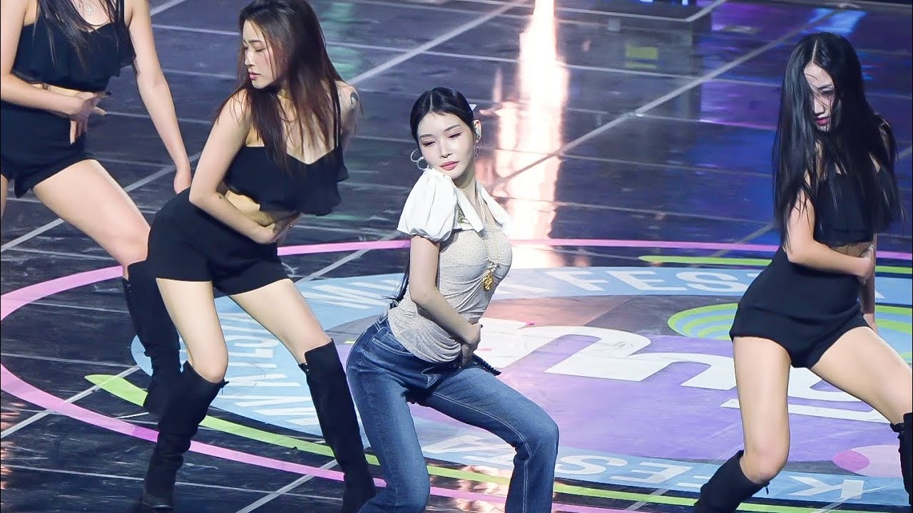 [4K] 250621 #청하 #CHUNGHA 직캠 | Roller Coaster @MyK FESTA  마이케이 페스타