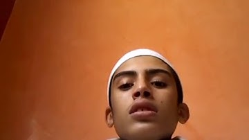 المشارك بدر واكسكوس من مدينة الدارالبيضاء في مسابقة تجويد القرآن الكريم