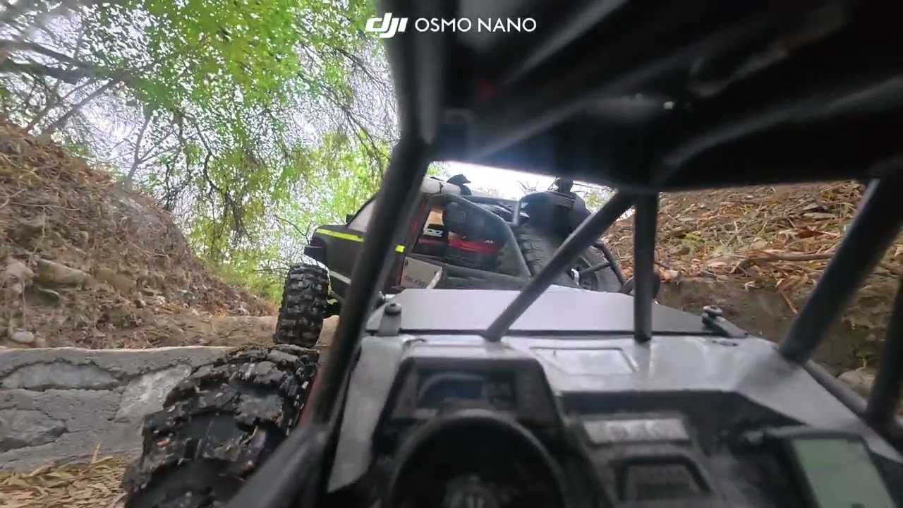 Ruta walking axial dúo capra & scx6 #axial #rc #osmonano #dji #offroad #honcho #4x4 #capra #crawler 