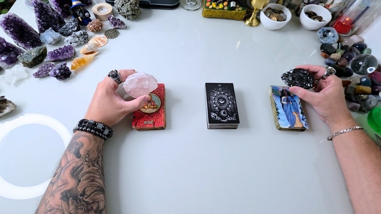 Ele(a) FICA OU SAI DA MINHA VIDA TAROT? Vamos Voltar a Ficar Juntos? ✨COM OPÇÕES DE ESCOLHA✨