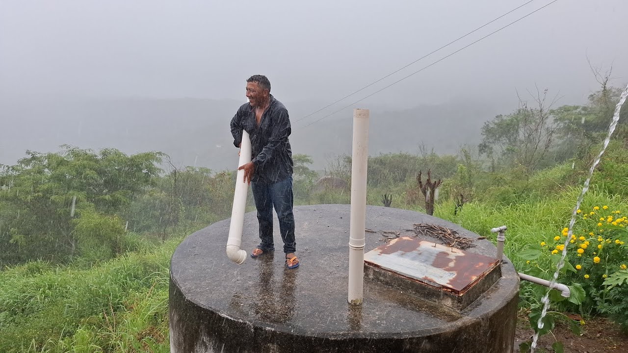 Caiu um pé d'água ⛈️ de fazer medo no final da tarde de hoje no agreste Paraibano 