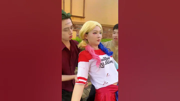 Harley Quinn only accepts hugs from the Joker！#Harley Quinn #joker