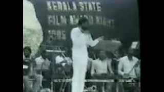 Thaamasamenthe Varuvan Yesudas Live Old
