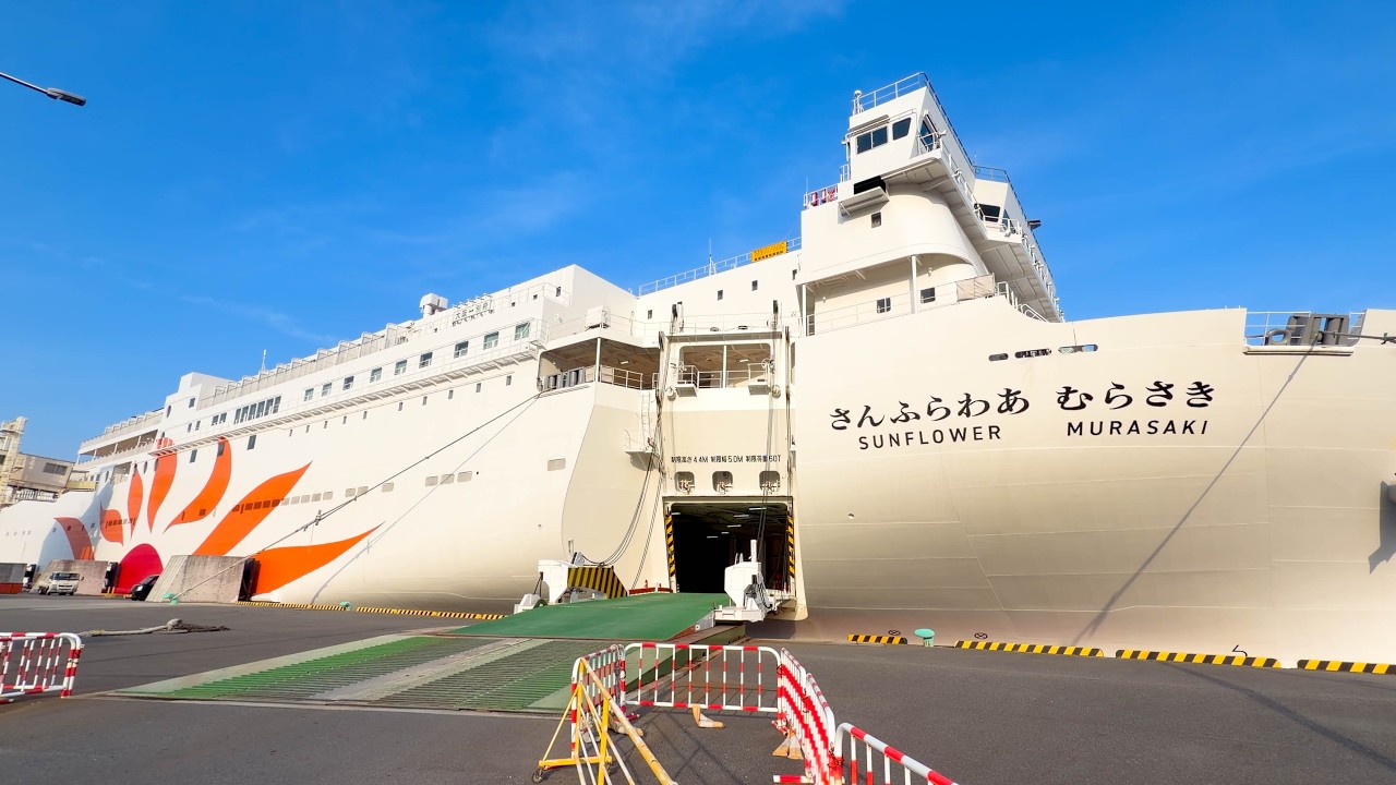 Riding Japan’s Luxury Overnight Ferry Suite with Delicious Food | Oita - Osaka 🇯🇵🛳️