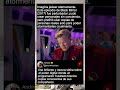 En Black Mirror (2017), un programador frustrado...