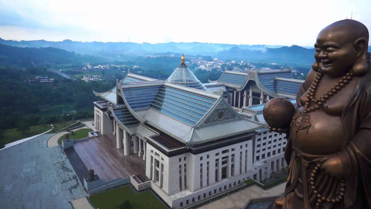 佛的眼界之天恩彌勒院&峨嵋湖畔