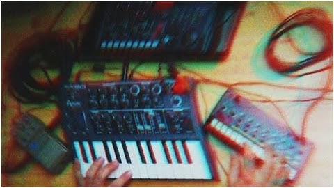 Arturia MicroBrute + Korg Volca Beats Live "Lost Jam"