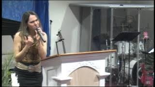 Poesia Evangélica com Tatiane Reis